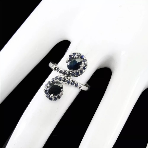 Genuine Rich Blue, Elegant Sapphire Ring - Picture 2 of 3